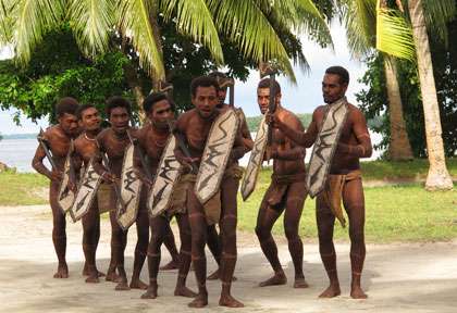 Danse traditionnelle des iles Salomon