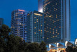Malaisie - Kuala Lumpur - Traders Hotel - Vue extérieure du Traders Hotel depuis le KLCC Parc