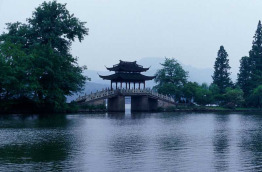 Chine - Le Lac d'Hangzhou © CNTA
