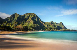 Hawaii - Kauai - Hanalei, Makua Beach ©Shutterstock, Pierre Leclerc