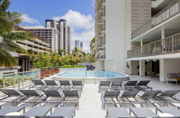 Hawaii - Oahu - Honolulu Waikiki - Hilton Garden Inn Waikiki Beach - Piscine