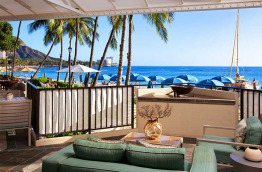 Hawaii - Oahu - Honolulu Waikiki - Moana Surfrider, A Westin Resort & Spa - Beach Club Lounge
