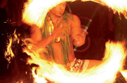 Iles Cook - Rarotonga - The Rarotongan Beach Resort - Danse du feu