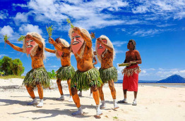 Papouasie-Nouvelle-Guinée - Rabaul - Kokopo Beach Bungalow Resort - Danseurs des îles Duke of York © Nobutsugu Sugiyama