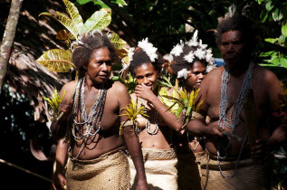 Vanuatu - Malekula - Small Nambas à Rano © Gerard Carnot