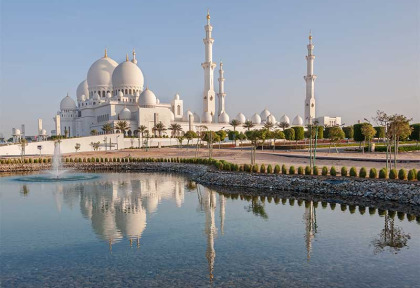 Émirats Arabes Unis - Dubai - Découverte d'Abu Dhabi © Shutterstock, Mariia Savoskula