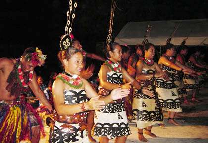 Danse traditionnelle à Tonga