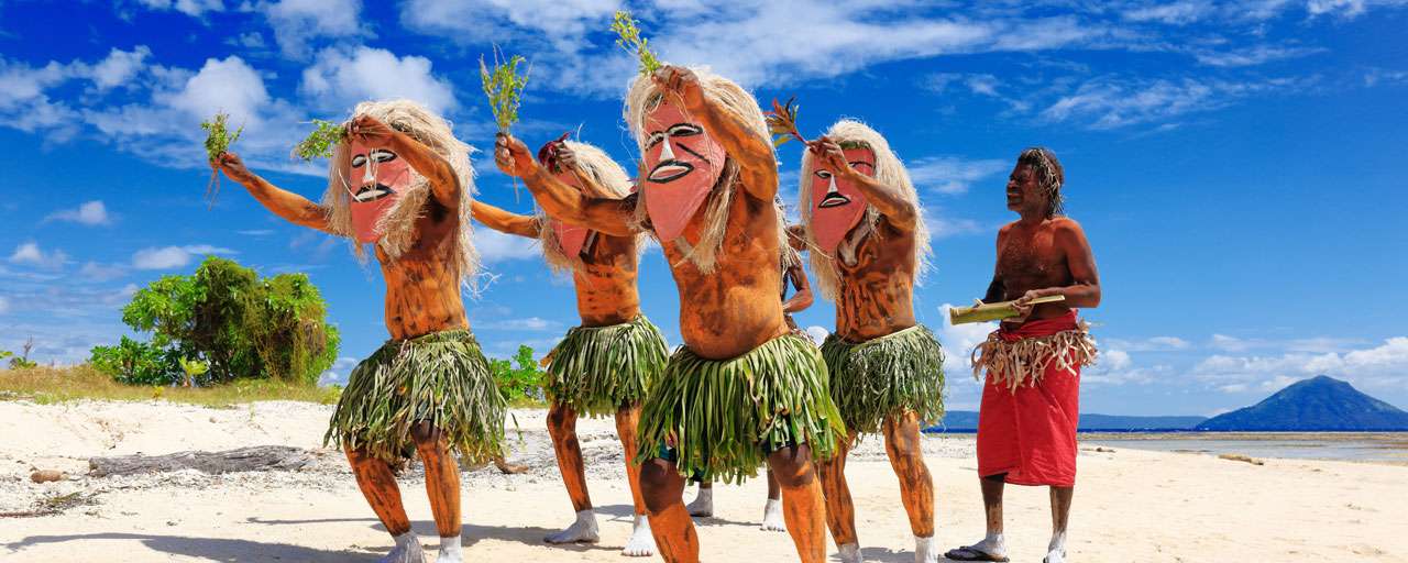 Danse des Masques à Rabaul © Kopoko Beach Resort