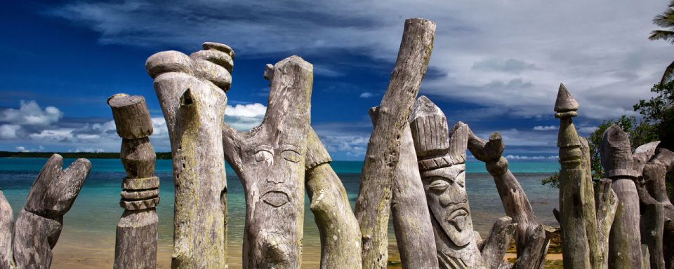 Mémorial des missionnaires - Ile des Pins © Shutterstock - Pominoz