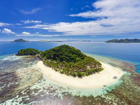 Fidji - Vue aérienne de Matamanoa Island Resort