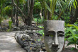 Fidji - Iles Yasawa - Mantaray Island Resort - Allée vers le restaurant