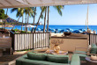Hawaii - Oahu - Honolulu Waikiki - Moana Surfrider, A Westin Resort & Spa - Beach Club Lounge