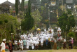 Indonésie - Bali - Cérémonie au temple de Besakih