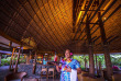 Samoa - Upolu - Sinalei Reef Resort & Spa - Bar © David Kirkland