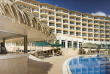 Vanuatu - Port Vila - Grand Hotel and Casino - Bar de la piscine