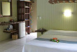 Vanuatu - Espiritu Santo - Aore Island Resort - Studio, intérieur