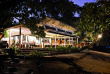 Vanuatu - Espiritu Santo - Barrier Beach Resort - Waves Restaurant & Bar © Niva Studios