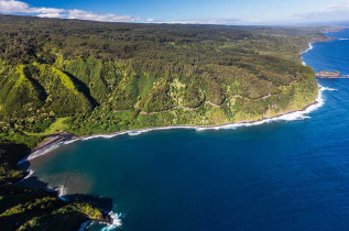 Hawaii - Maui - Survol en hélicoptère de Hana et Haleakala © Hawaii Tourism Authority, Tor Johnson