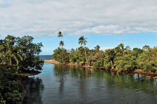 Nouvelle-Calédonie - Côte Est - Rivière © Tourisme Province Nord, Stéphane Ducandas