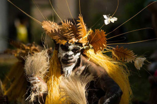 Nouvelle-Calédonie - Ile des Pins - Danseur © Laurent Brizard