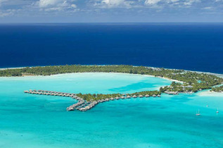 Polynésie française - Bora Bora - Survol Hélicoptère Bora Bora © G. Lebacon