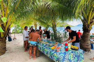 Polynésie française - Huahine - Combo 4x4 et lagon de Huahine