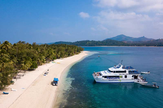 Fidji - Tropical Tempter - Votre transport, le Yasawa Flyer