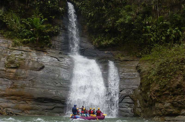 Fidji - Viti levu - Rafting sur la rivière Navua