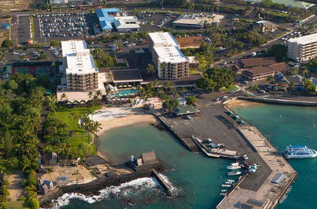 Hawaii - Hawaii Big Island - Kona - Courtyard by Marriott King Kamehameha's Kona Beach Hotel