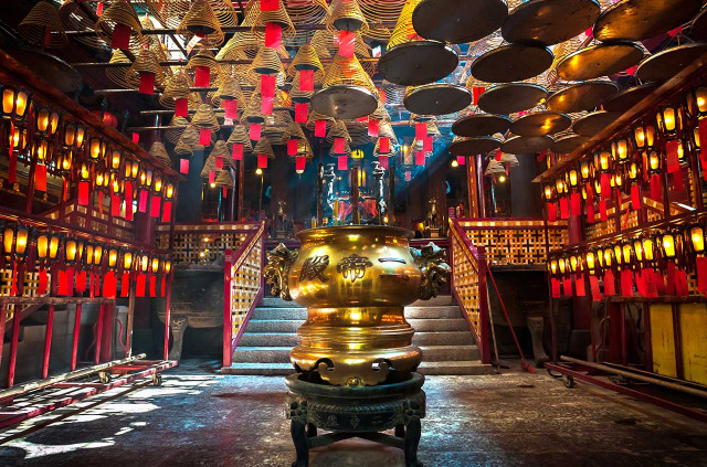 Hong Kong - Balade pied dans le cεr historique © iStock, Bushton3