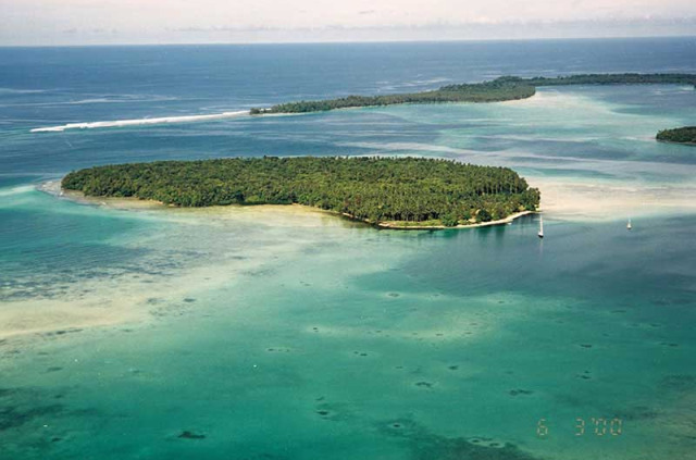 Iles Salomon - Munda - Zipolo Habu Resort - Vue aérienne de Lola Island