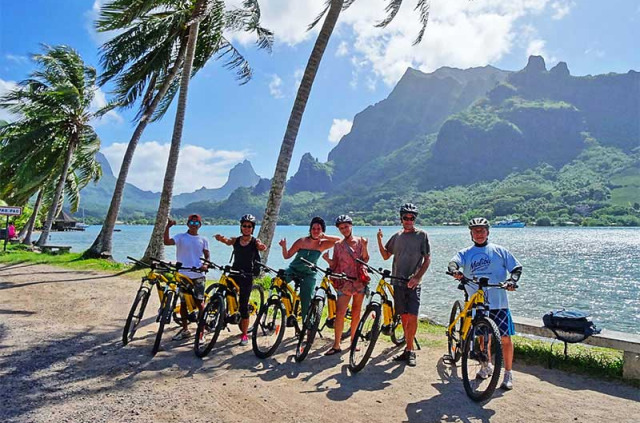 Polynésie française - Moorea - Visite Guidée en E-Bike du Belvédère