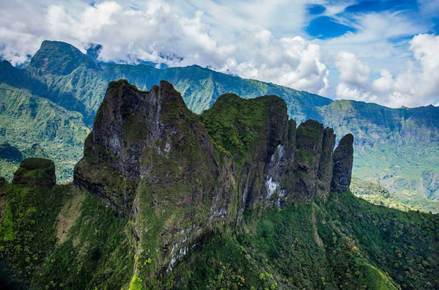 Polynésie française - Tahiti - Survol en Hélicoptère depuis Tahiti © Angel M