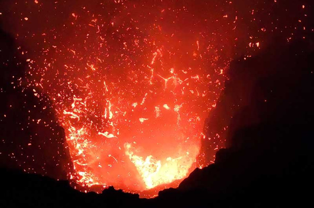 Vanuatu - Tanna - Tanna Ultimate Volcano Safari © Evergreen Resort